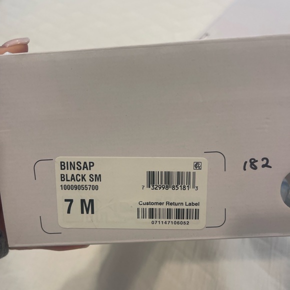 Bar III heels - Picture 4 of 4